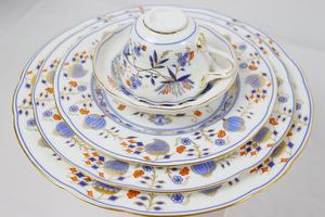 Best-selling luxury <b>gold</b> ceramic round onion 5-piece set plates suitable for weddings and restaurants use - Product Image 3