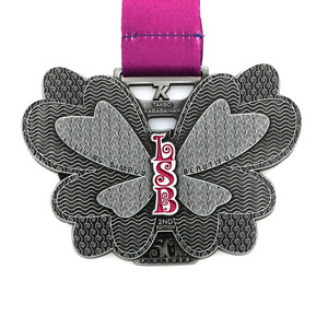 Médaille personnalisée en métal en forme de papillon, en alliage de zinc, gravée, durable, récompense pour la 2ème édition de la course de 50 km - Product Image 1