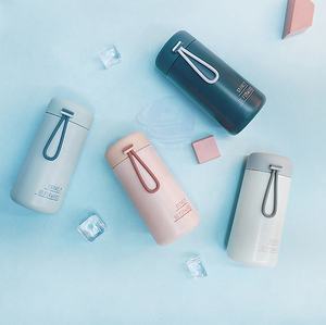 Tazas en línea <span class=keywords><strong>Botella</strong></span> de agua fría térmica <span class=keywords><strong>Comprar</strong></span> a granel Taza <span class=keywords><strong>termo</strong></span> integrada Mejor para tapas Amigos Bebidas térmicas congeladas Café Cúpula de viaje - Product Image 2