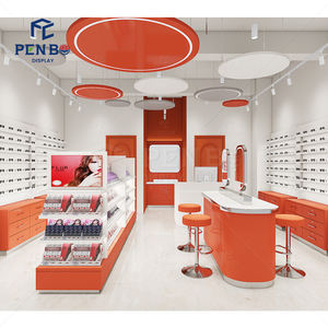 Arredamento Moderno in Legno Massello per Negozi di Ottica, Vetrine e Espositori a Parete per Design di Negozi e Centri Commerciali - Product Image 2