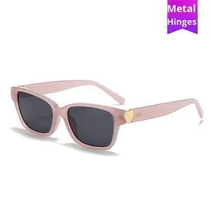 แฟชั่นใหม่สไตล์เล็กๆ แว่นกันแดดทรงหัวใจสไตล์ยุโรปอเมริกาธรรมชาติ UV400 - Product Image 4