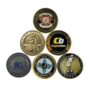 Customized logo wolf gold golf custom challenger coins in case metal crafts
