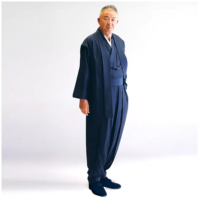 Japan men's clothing brands suits suitable for formal occasions