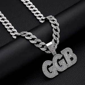 PD3028 Letras GGB Personalizable Bling Cursive Script Nombre Placa Colgantes Cadena <span class=keywords><strong>de</strong></span> eslabones Gargantilla Collar para bodas - Product Image 3