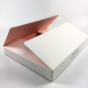Grande <span class=keywords><strong>boîte</strong></span> postale en <span class=keywords><strong>kraft</strong></span> blanc de luxe avec logo personnalisé Boîtes cadeaux d'expédition en carton ondulé Prix de gros Carton de haute qualité - Product Image 1