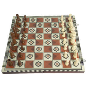 กระดานหมากรุกและไพ่ไม้พับได้แบบพกพา 3 in 1 ระดับสูง สำหรับความบันเทิง ขายส่งจากเมืองอี้อู - Product Image 4
