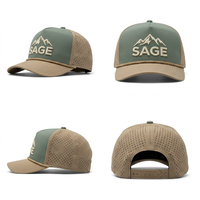 Topi Golf Outdoor OEM Dua Warna Berpinggiran Melengkung, Berlubang Laser, 5 Panel, Bahan Poliester Tahan Air, Logo Bordir