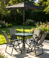 Maßgefertigtes Outdoor-Set mit Wasserdichten 4-Sitzer Klappstühlen, Esstischen für Cafés, Garten- und Terrassenmöbel-Set mit Sonnenschirm