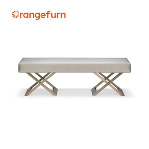 سرير معدني مبطن بالجلد من أورانجفيرن مع خزانة تلفاز عثمانية وطاولة زينة وكرسي مخصص للشقق - Product Image 3