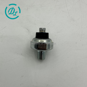 Interruptor de Presión de Aceite Diésel DL EexcavaStart 15841-39013 para Motores D722 D902 V1505, Miniexcavadoras y Tractores - Product Image 4