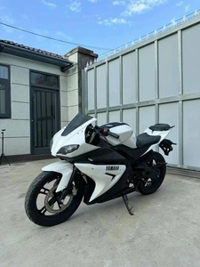 Sistema di Aspirazione dell'Aria a Forma di M Aerodinamico Ispirato alla <span class=keywords><strong>Moto</strong></span> da Corsa Yamaha YZF-R6 MotoGP con Sistema di Aspirazione Variabile YCC-I e Luce di Posizione a LED - Product Image 4