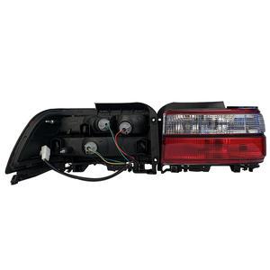 Feux arrière de voiture pour Toyota Corolla AE100 1992 à 1995, une paire, clignotant de conduite, feu de freinage 81560-1A630 81560-1A830 - Product Image 4