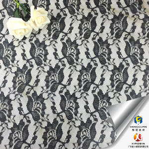 Tissu en dentelle à motif lotus noir à prix de gros, tissu en dentelle africaine en maille transparente pour robe AsoEbi - Product Image 2