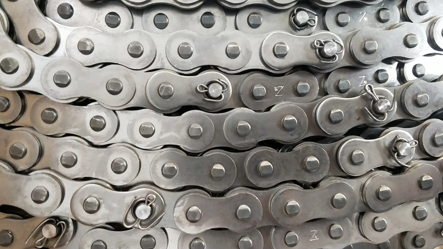 Chain For 4L Elevator Bucket  Stainless steel Conveyor chain  Carton steel chain