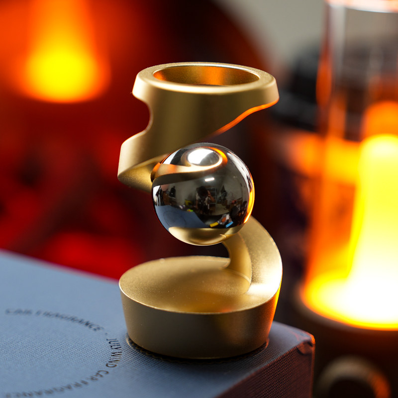 Base dorée + pièces à main/objets de jeu à bille flottante argentée EDC