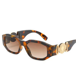 Gafas de Sol Hexagonales de Diseñador 2025, Nuevas Gafas de Sol con Logotipo Personalizado, para Mujer y Hombre, de Lujo, Marca Propia, Hechas en China - Product Image 3
