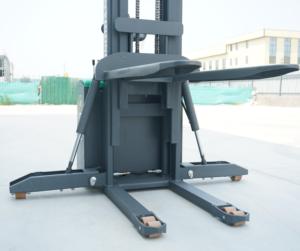 מכירה מהירה של מלגזות 1.5 טון, משטחי הרמה ניידים עם סוללה, פופולריים ברוב מדינות אירופה, מעמיס חשמלי - Product Image 4