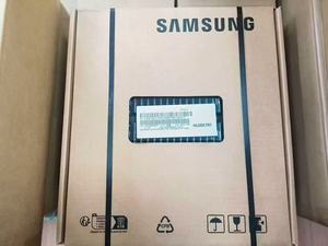 M393A4K40EB3-CWEBY 32 Go DDR4-3200 MHz PC4-25600 2RX4 Mémoire ECC - Product Image 4