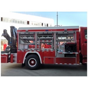 Venta Directa de Fábrica: Vehículo de Rescate de Emergencia HOWO Diésel con Cabina Doble y Grúa Plegable de 5 Toneladas - Product Image 2