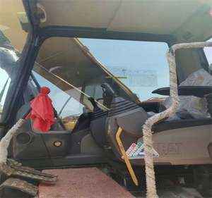 Excavatrice sur chenilles hydraulique Cat 320D de 20 tonnes, modèle 2014, d'occasion, avec composants de boîte de vitesses d'origine, en état de seconde main - Product Image 6