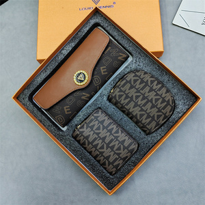 Nuovo Set 2025 di 3 Pezzi: Portacarte, Borsetta e Portafoglio di Lusso per Donne di Alta Qualità - Product Image 3