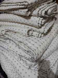 Nueva Colcha de Algodón Hecha a Mano con Diseño Jaipuri, Colcha de Algodón Razai, Manta de Sari Colorida, Cubrecama Bohemio, Uso en Hoteles, Suave - Product Image 4