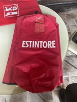Bâche rouge Jinkai en tissu ignifuge pour équipement de lutte contre l'incendie - Durable, recyclable, personnalisable, flexible, imperméable et anti-poussière