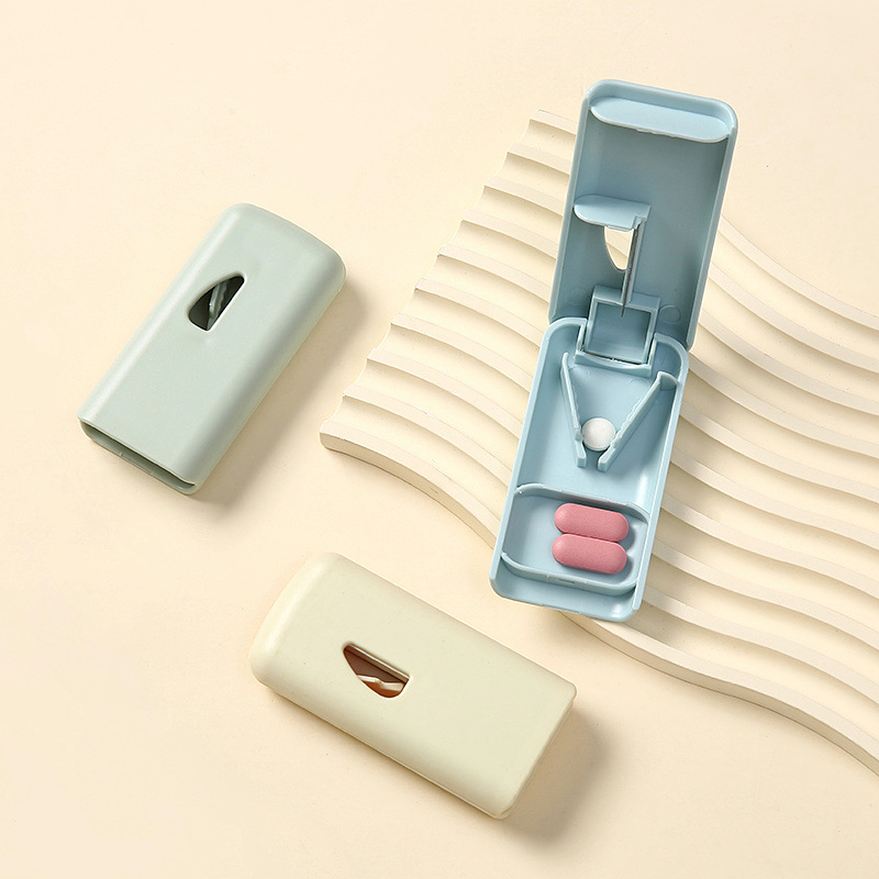 Portable Pill Medicine Cutter Medicine Dispenser Box Medicine Divider Storage Box Manufacturers