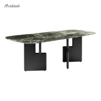 Table à manger en marbre vert naturel de luxe avec base en placage de bois, mobilier de salle à manger moderne pour villa, hôtel, restaurant