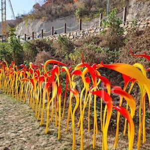 Scultura in Vetro di Murano Moderna Soffiata a Mano con Testa di Cigno, Smaltata a Colori Rossi e Gialli, per Decorazione <span class=keywords><strong>da</strong></span> <span class=keywords><strong>Giardino</strong></span> - Vendita all'Ingrosso - Product Image 2