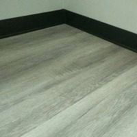 Plinthe en mousse PVC ignifuge classe B1, imperméable et écologique, pour hôpitaux, hôtels et appartements