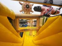 Bateau pirate gonflable géant, parc d'attractions personnalisé, ville de divertissement pour enfants, aire de jeux de qualité commerciale, PVC durable, écologique, installation facile