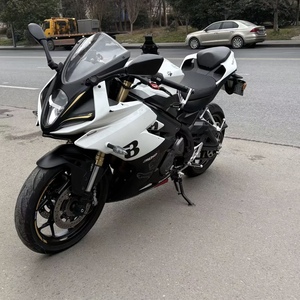 Moto sportive d'<span class=keywords><strong>occasion</strong></span> Benelli Tornado 302R, performances stables, moto de <span class=keywords><strong>course</strong></span> à essence d'<span class=keywords><strong>occasion</strong></span> de qualité - Product Image 5