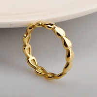 Vente en gros de bagues de promesse en forme de cœur en acier inoxydable plaqué or bagues épaisses empilables bijoux minimalistes pour les doigts cadeaux taille 6-9