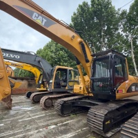 Excavatrice sur chenilles Caterpillar d'occasion CAT 320CL, 20 tonnes, pour la construction routière