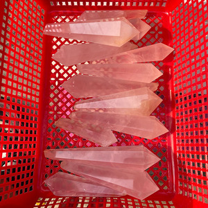 Varita curativa de cristal de cuarzo rosa natural al por mayor, varita mágica de cristal para energía decorativa - Product Image 2