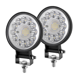 ราคาโรงงาน ไฟส่องสว่างรถยนต์อเนกประสงค์ LED สีขาวเหลือง 30W ไฟสปอร์ตไลท์กำลังสูง ไฟทำงาน LED สีขาว อุปกรณ์เสริมอื่นๆ - Product Image 5