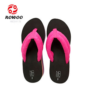 Tongs bon marché pour femmes personnalisées en usine sandales à talons hauts colorées à semelles compensées pour femmes Eva Beach - Product Image 5