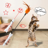 Jouets interactifs intelligents pour animaux de compagnie 4-en-1 : pointeur laser rechargeable USB, baguette de chat, lumière UV, jouets d'entraînement pour animaux – Vente en gros