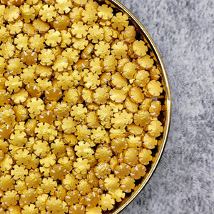Sfera d'oro commestibile spruzza <span class=keywords><strong>per</strong></span> la cottura della torta miscela commestibile perlina di <span class=keywords><strong>zucchero</strong></span> dorato <span class=keywords><strong>per</strong></span> la decorazione della torta di festa - Product Image 4