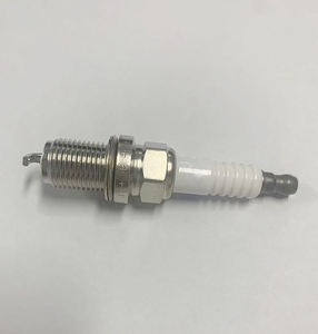 Bujías de Encendido Platinum OEM <span class=keywords><strong>PK20TT</strong></span> 4504 para Automóviles, Sistema de Encendido del Motor, Bujía <span class=keywords><strong>PK20TT</strong></span> 4504 - Product Image 4