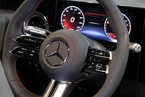 A prezzi accessibili 2025 auto usate MercedesS <span class=keywords><strong>CLA</strong></span> 250 + <span class=keywords><strong>berlina</strong></span> pronta per l'uso, senza incidenti pronta per la spedizione in tutto il mondo - Product Image 2