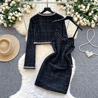 Ensemble élégant en tweed pour femme automne-hiver 2025 : veste courte et robe moulante à fines bretelles pour petites tailles
