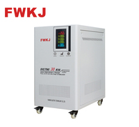 Régulateur de tension triphasé 30 KVA entièrement automatique avec technologie SVC à commande par servomoteur à enroulement en cuivre, écran LCD, 50 Hz