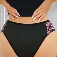 Culottes en dentelle sexy en gros, motif floral, design ajouré, taille basse, ajustement doux, respirantes, pour femmes