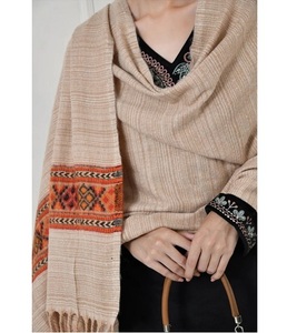 Women's Winter Long Shawl-Quick Dry & Breathable Stylish Design for Travel Use - Product Image 1