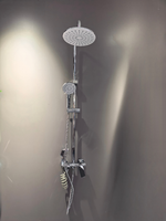 Système de douche pluie en laiton au design moderne avec douchette murale pour appartement, eau chaude et froide