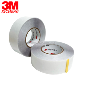 Ruban antidérapant transparent 152.4mm x 18.2m 3M 220 <span class=keywords><strong>pour</strong></span> les zones <span class=keywords><strong>de</strong></span> circulation humides et pieds nus 3M Safety-Walk Slip-Resistant - Product Image 5