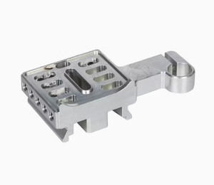 آلات تصنيع المعدات الأصلية المخصصة الدقة الفولاذ المقاوم للصدأ CNC تحول الخدمة كتلة معدنية بالقطع 5 محاور CNC طحن أجزاء الألومنيوم - Product Image 1