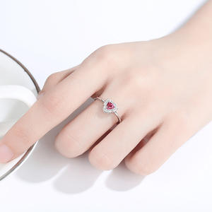 <span class=keywords><strong>UM</strong></span> JEWELRY 女士时尚订婚婚礼 925 纯银经典椭圆形切割彩虹彩色氧化锆爪镶戒指派对用 - Product Image 4
